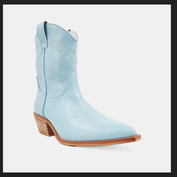 Zahara Boot - Picture 3 of 10